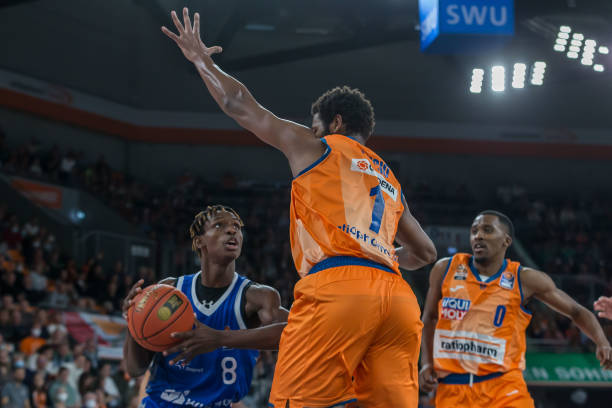 场比赛中 场比赛中