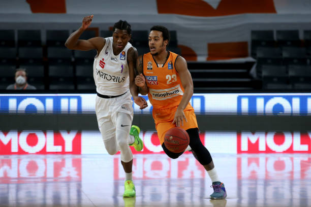 他明确指出 他明确指出