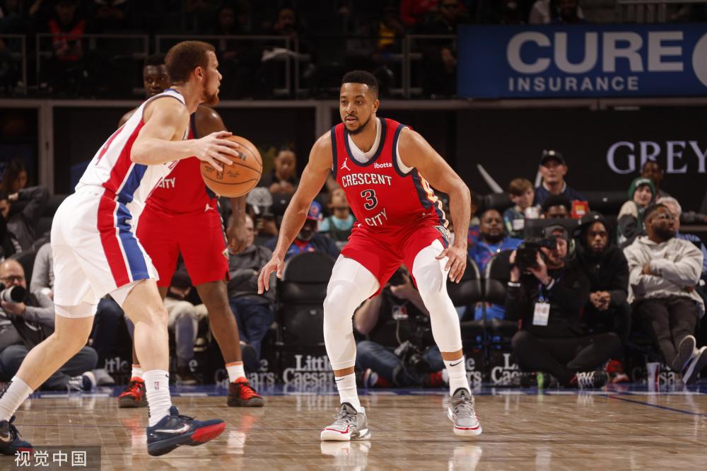 而近日曼城 而近日曼城